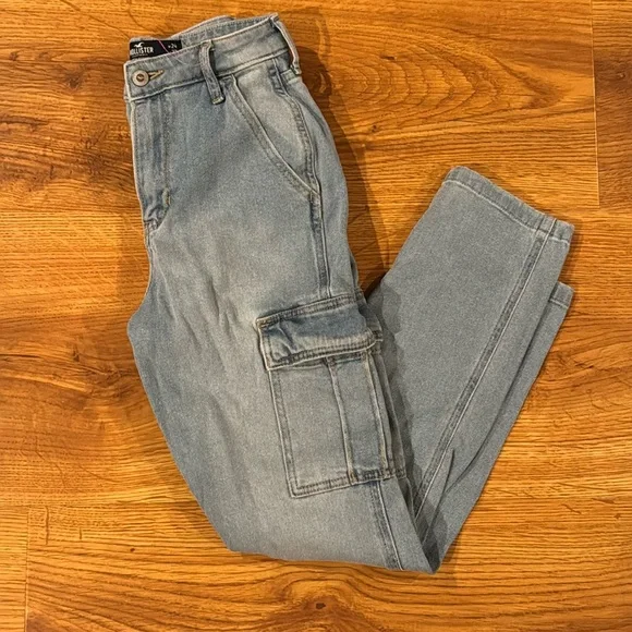 Hollister 0R Cargo Jeans - Picture 1 of 3
